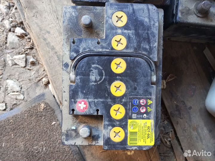 Аккумулятор 60 ач бу