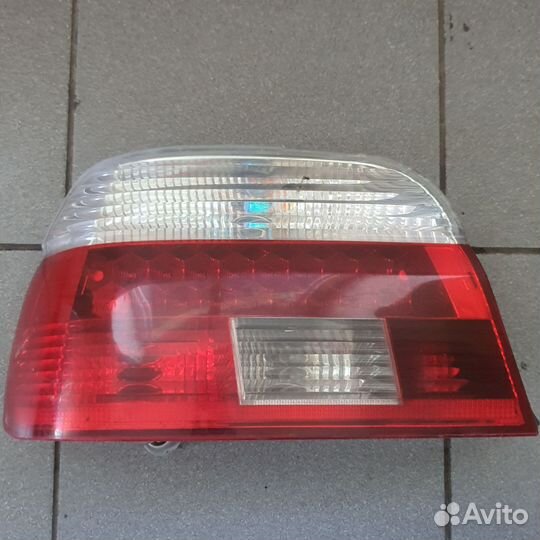 Задние фонари BMW 5 e39