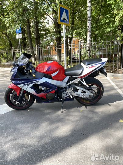 Honda cbr 929 rr