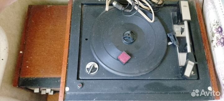 Ретро радиола Элегия 102 Стерео