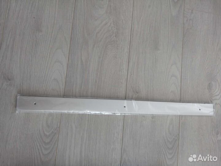 Торцевая планка для мебели. Новая