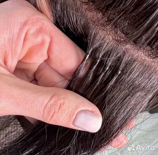 Модель на наращивание волос