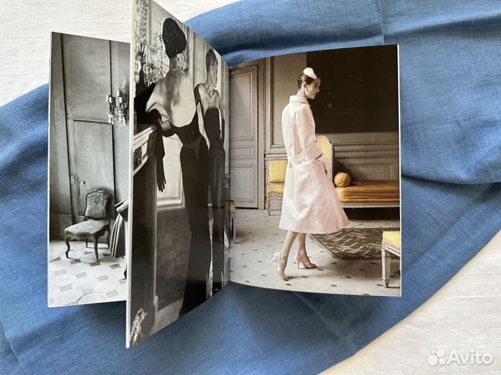 Книга Vogue on Christian Dior