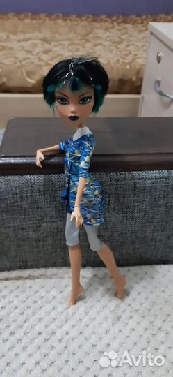 Кукла монстер хай