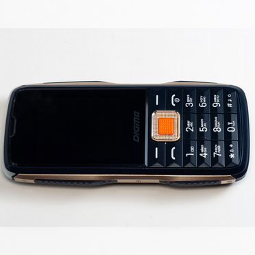 DIGMA Linx R240