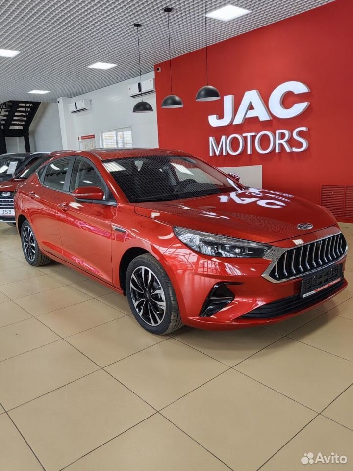 JAC J7 1.5 CVT, 2023