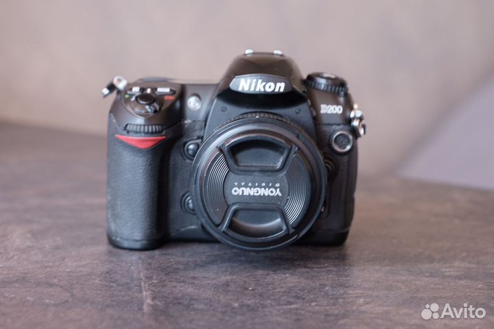 Nikon d200 + 35mm f2