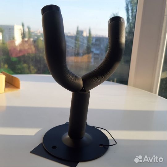 Настенный держатель для гитары (новый)