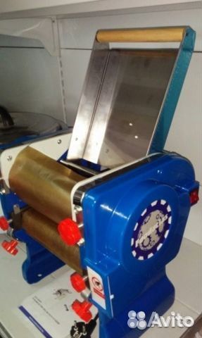 Тестораскатка-лапшерезка электрическая Foodatlas D