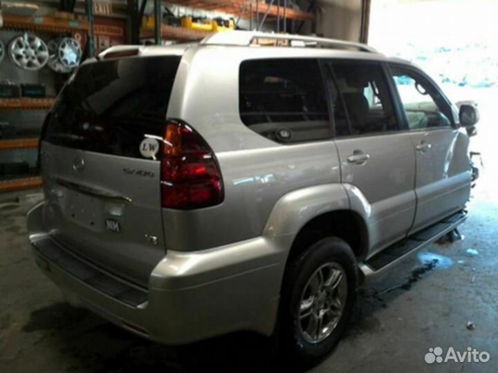 Lexus GX 470 2004 год по болтам