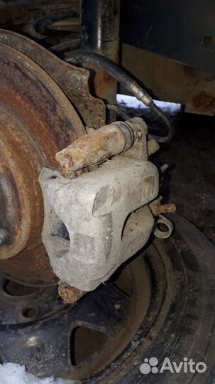 Peugeot 307 Суппорт задний левый