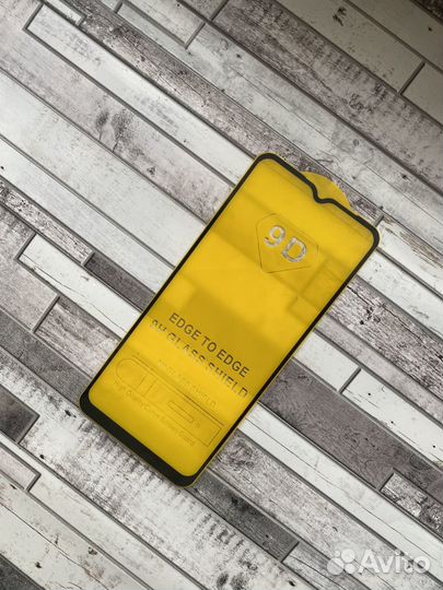 Защитное стекло Realme C21