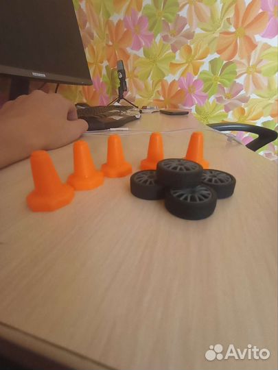 Машина на радиоуправлении,для дрифта