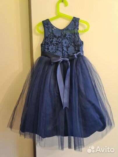 Платье нарядное