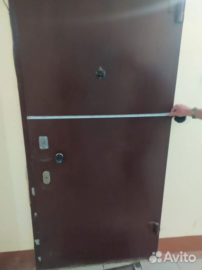 Металлическая дверь бу