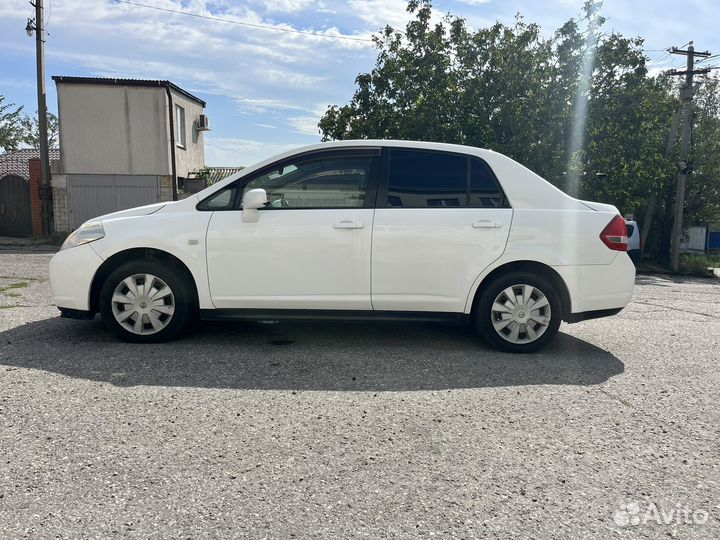 Nissan Tiida Latio 1.5 AT, 2005, 240 000 км