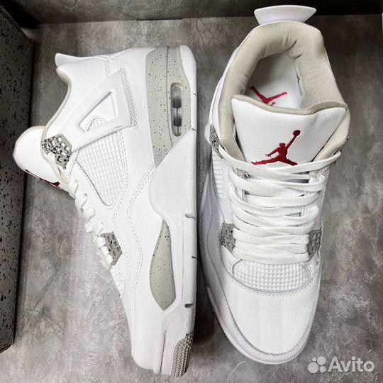 Кроссовки jordan retro 4