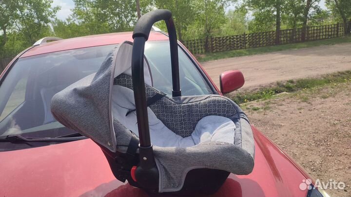 Коляска 4 в 1 Carmelo