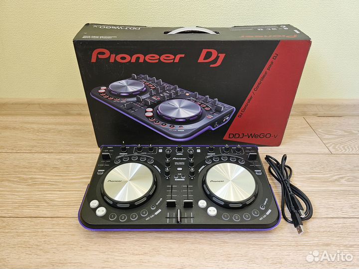 DJ-контроллер Pioneer DDJ-WeGo-V