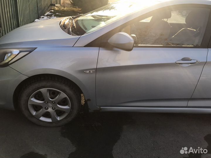 Hyundai Solaris 1.4 AT, 2011, 163 000 км