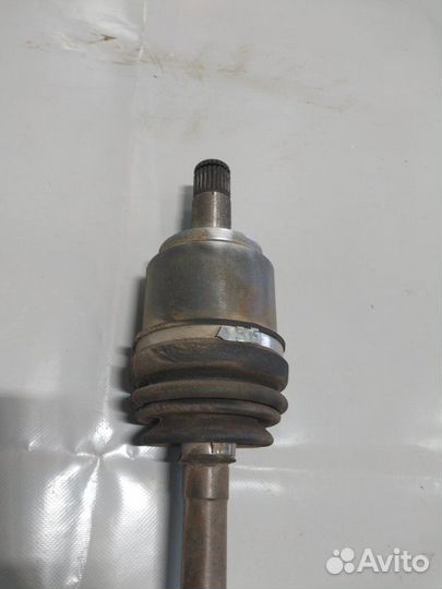 Привод передний левый Ваз Калина универсал 8
