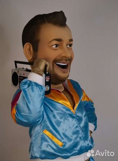 Поздравление от шоу звёзд Сергея жуковаруки вверх