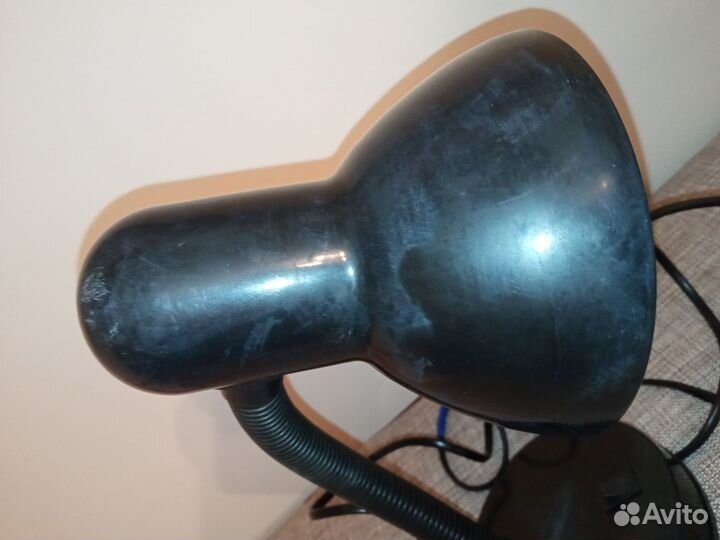 Лампа настольная