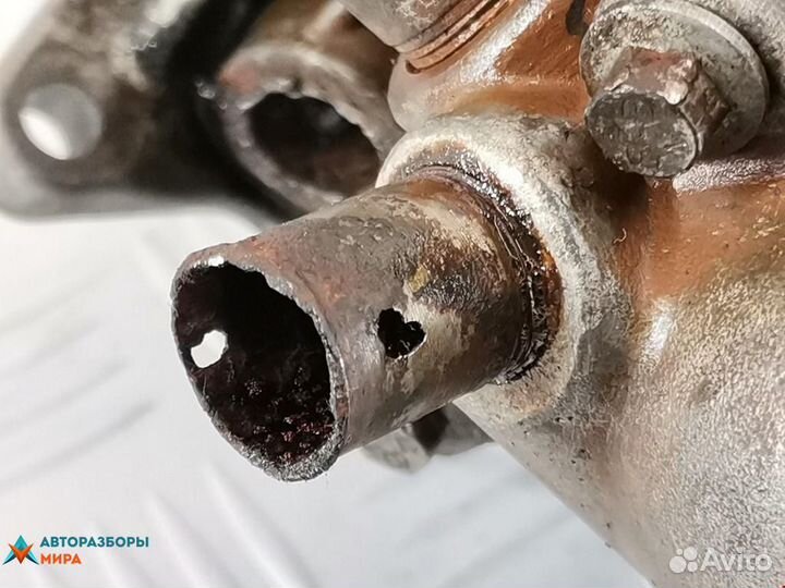 Помпа Jeep Cherokee XJ 2000 04864566