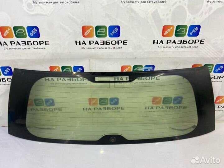 Стекло заднее Toyota Land Cruiser 200 1VD-FTV 2015