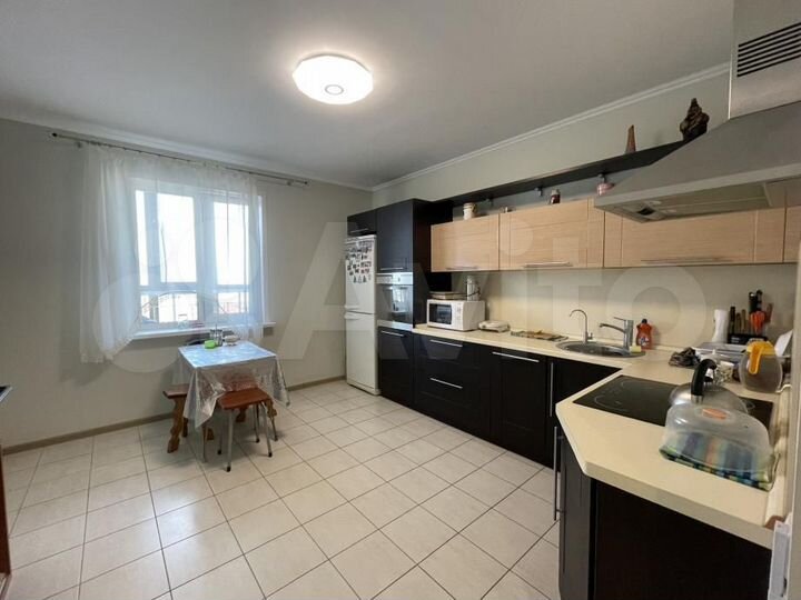 2-к. квартира, 79,5 м², 14/19 эт.