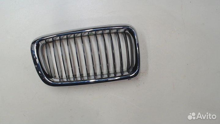 Решетка радиатора BMW 7 E38, 2000