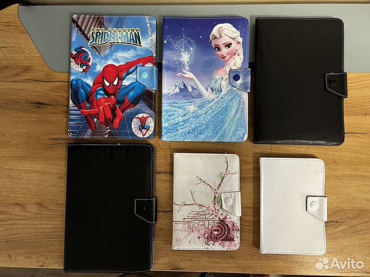 Универсальный чехол для планшета