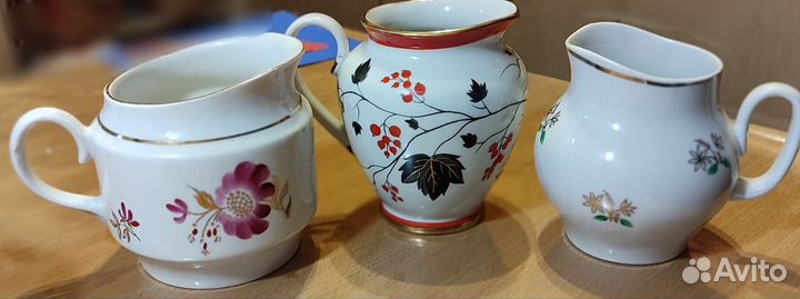 Фарфоровые молочники