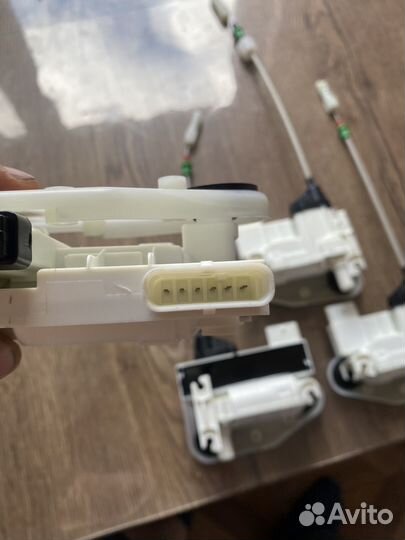 Доводчик двери bmw x5 x6 f15 f16 g05 g06