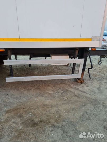 Прицеп изотермический ЦТТМ 8713N1, 2013