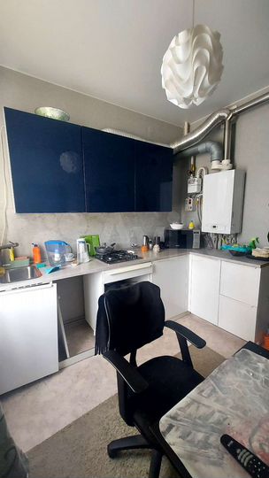 2-к. квартира, 47 м², 1/3 эт.