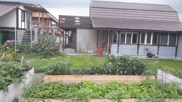 Дом 140 м² на участке 7,5 сот.