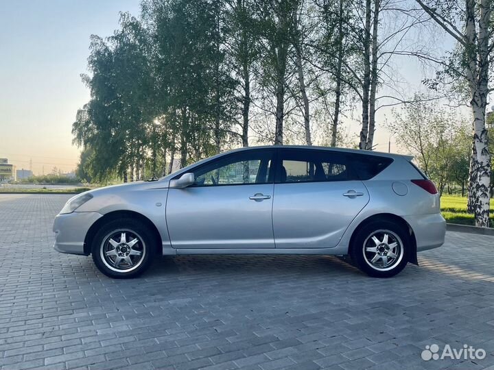 Toyota Caldina 2.0 AT, 2004, 265 000 км