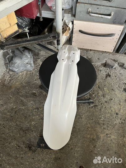 Крыло для мотоцикла DRZ 400