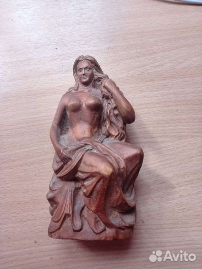 Фигурка натуральное дерево