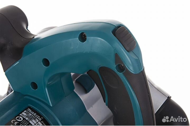 Погружная дисковая пила Makita SP6000J