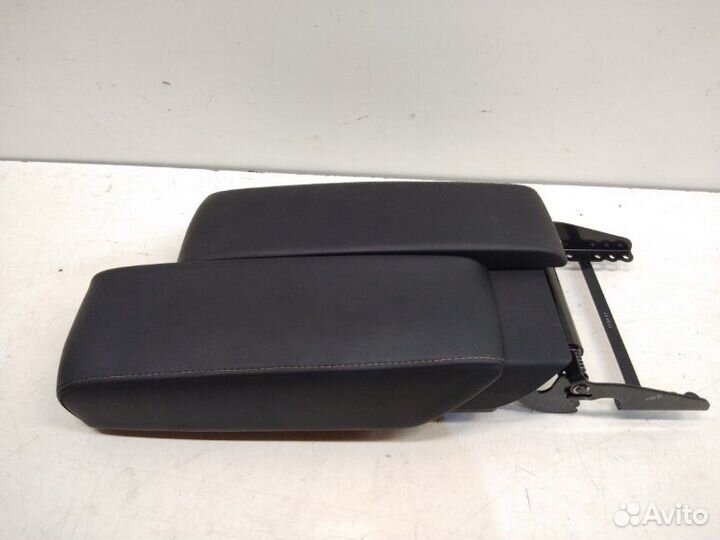 Подлокотник передний Lexus Gx 2 2009-2020