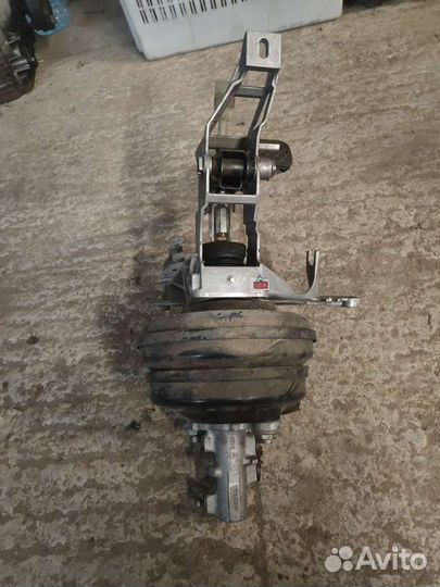 Вакуумный усилитель с педальным узлом Audi A6 C5