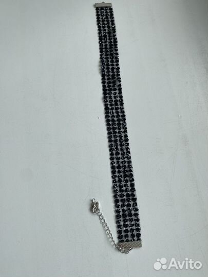 Блестящий чокер на шею