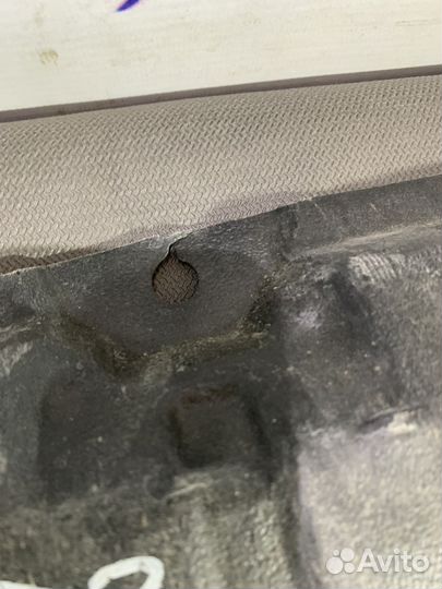 Пыльник двигателя Toyota Rav4 2013-2019 5144142150