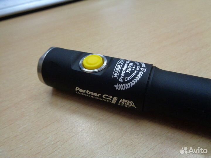 Фонарь Armytek Partner С2 Pro v3 XHP35