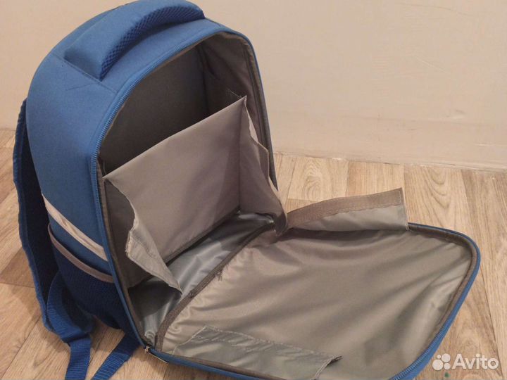 Рюкзак школьный для мальчика новый