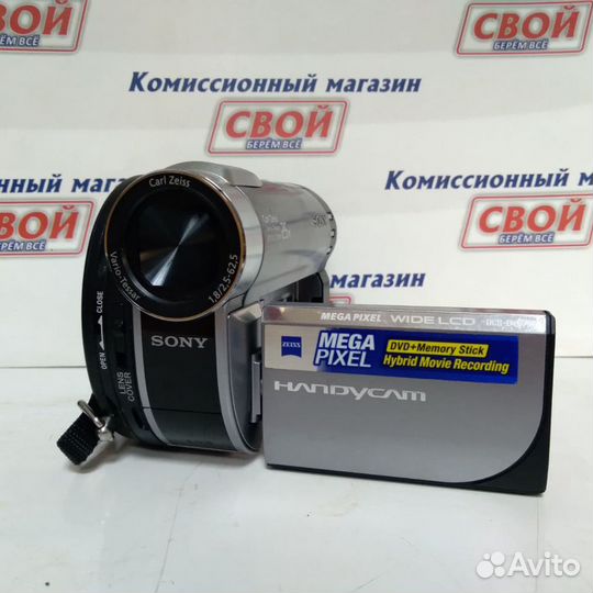Видеокамера Sony DCR-DVD710E