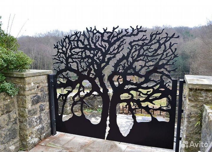 Распашные ворота с калиткой арт.011