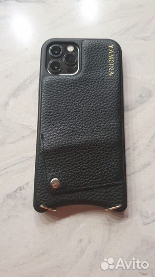 Чехол на iPhone 12